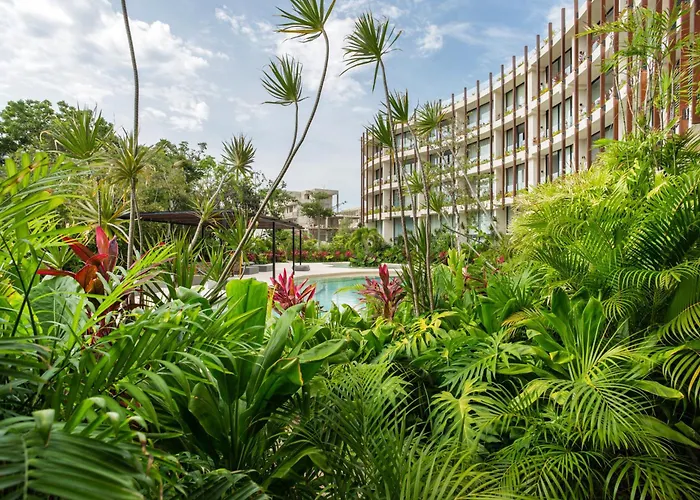 Mistiq Gardens 2 Apartment *