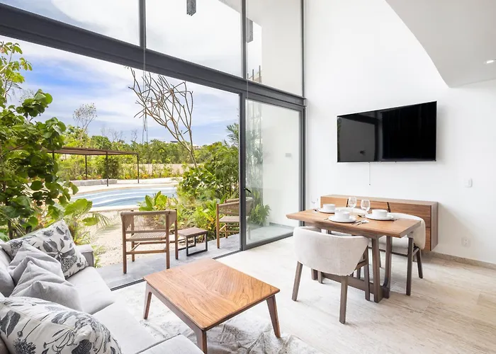 Apartment Mistiq Gardens 2
